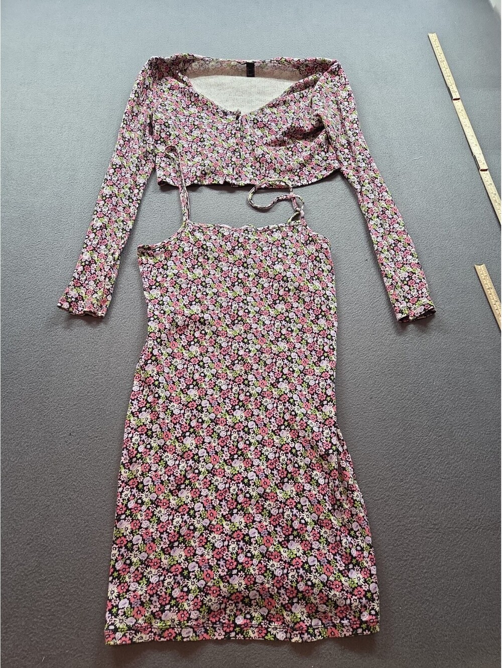 women's/juniors floral cami dress and cropped cardigan set by Forever 21 size L